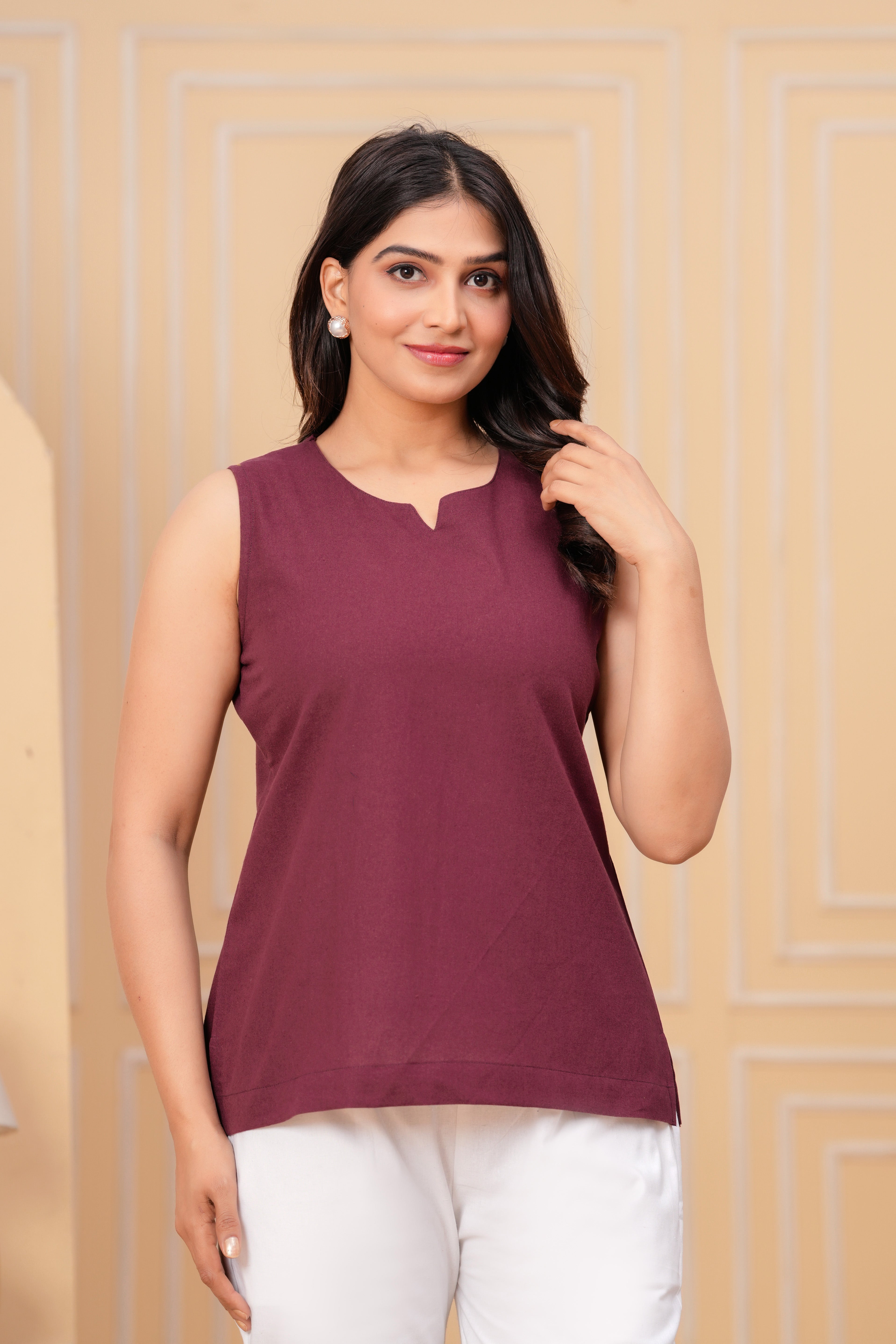 Linen Solid Sleeveless Short Kurta